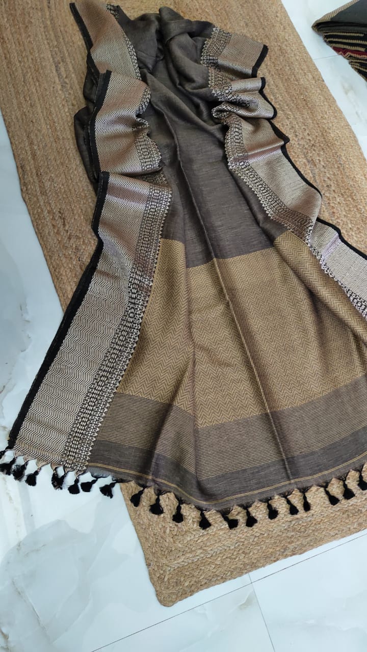 Pure Linen By Linen Silk Saree With Blouse.