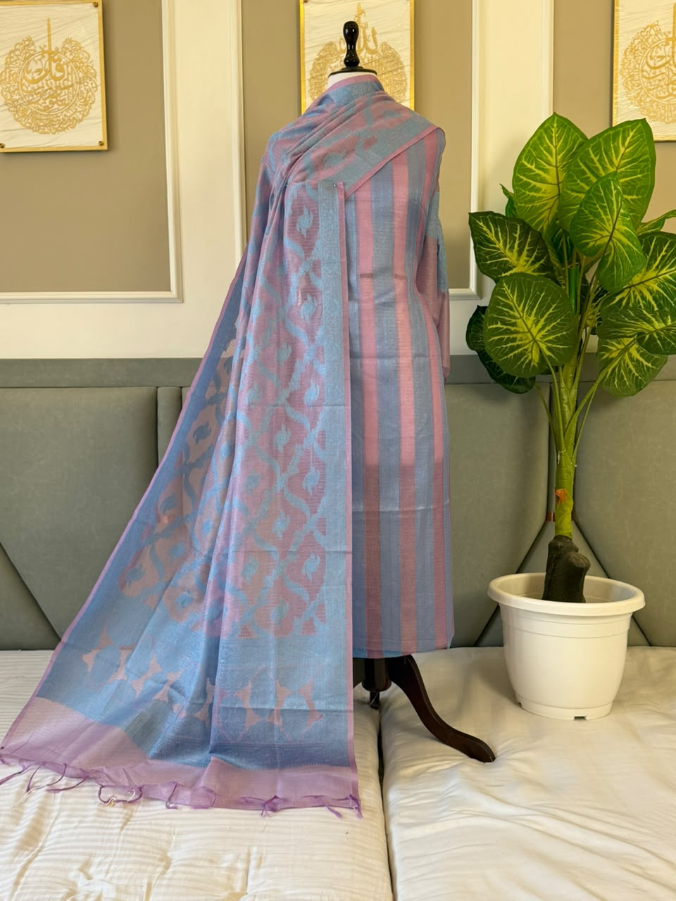 Pure Banarasi  Kota Tissue Dupion Silk Unstitched Suit