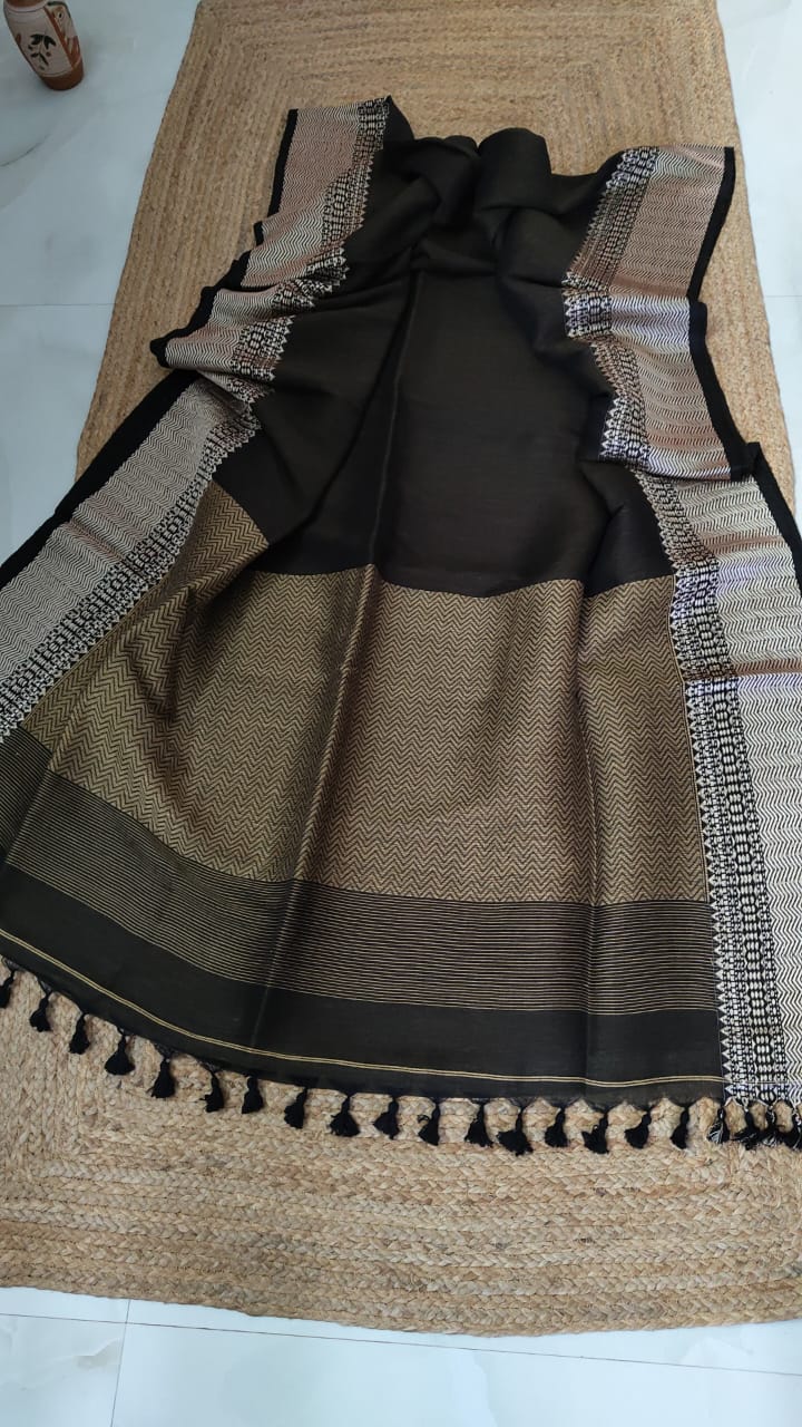 Pure Linen By Linen Silk Saree With Blouse.