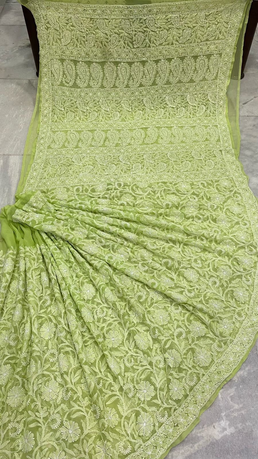 Pure Chiffon Georgette Chikankari Hand Embroidery Full Jaal Work Saree.