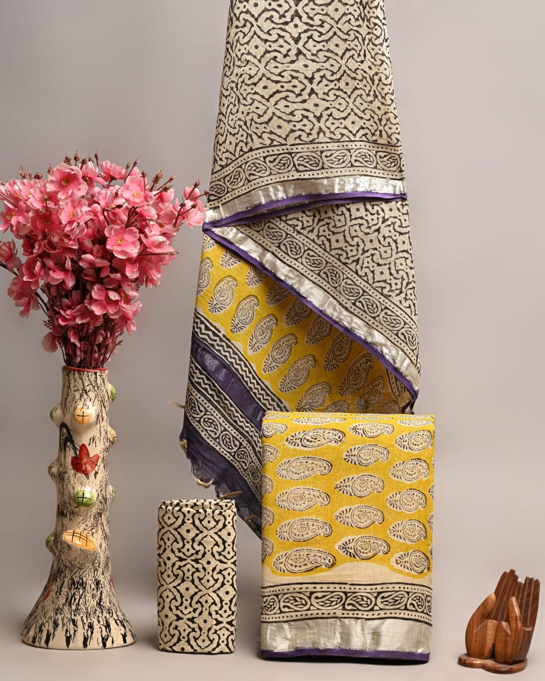 Hand Block Printed Linen Unstitched Suit .