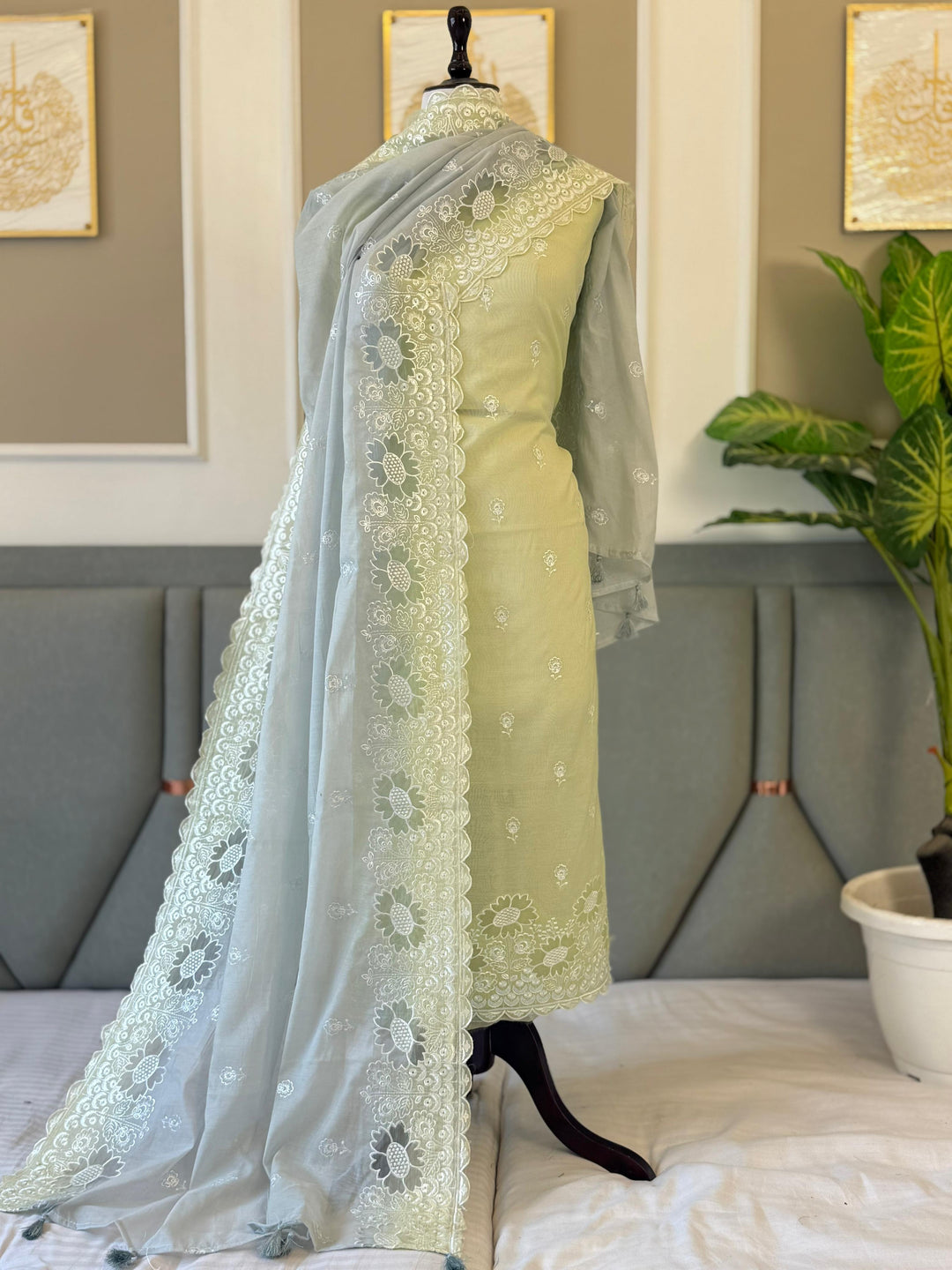 Pure Banarasi Mul Cotton Silk Embroidery Unstitched suit