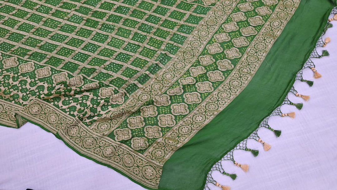 Pure Banarasi Handloom Khaddi Georgette Silk Dupatta With Bhandhej Print. ( Length-2.5 Meter )