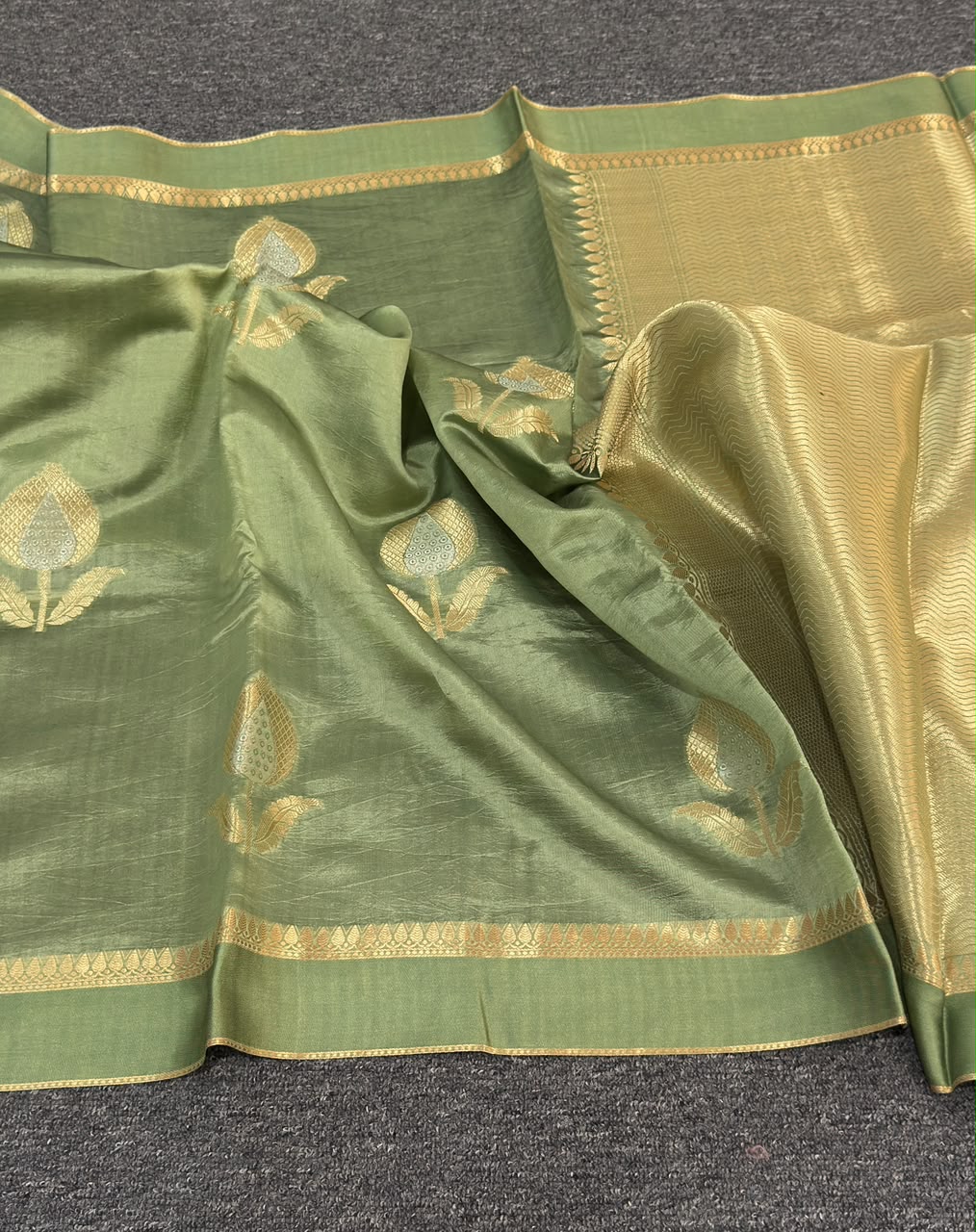 Pure Banarasi  Raw Mango Katan Silk Saree