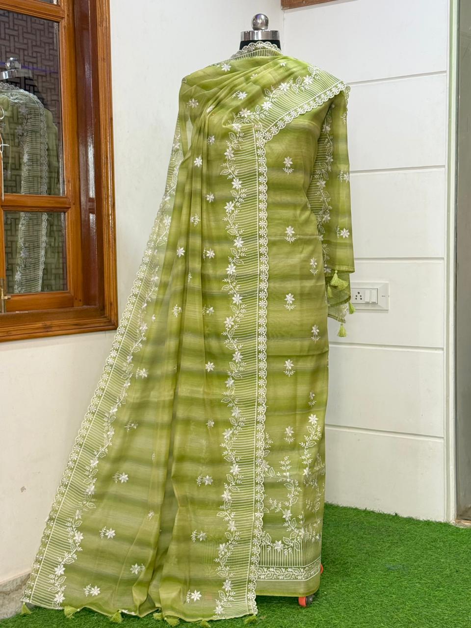 Exclusive Banarasi Mal Chanderi Multi Slub Embroidery Suit With Dupatta