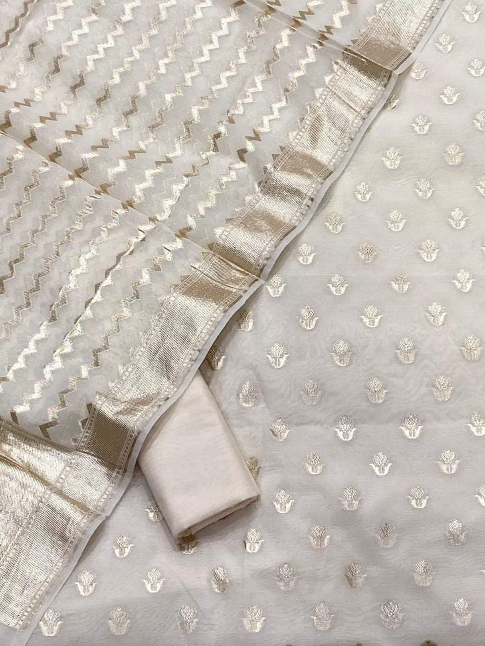 Pure Banarasi Mercerised Cotton Lorex Weaving Unstitched Suit .