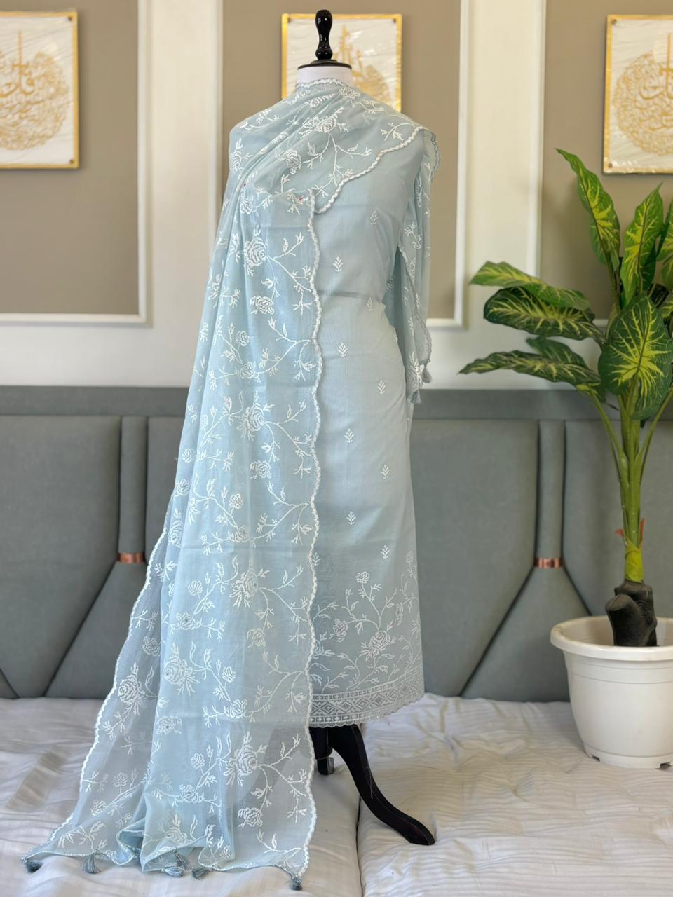 Pure Banarasi Mul Cotton Silk Embroidery Unstitched suit