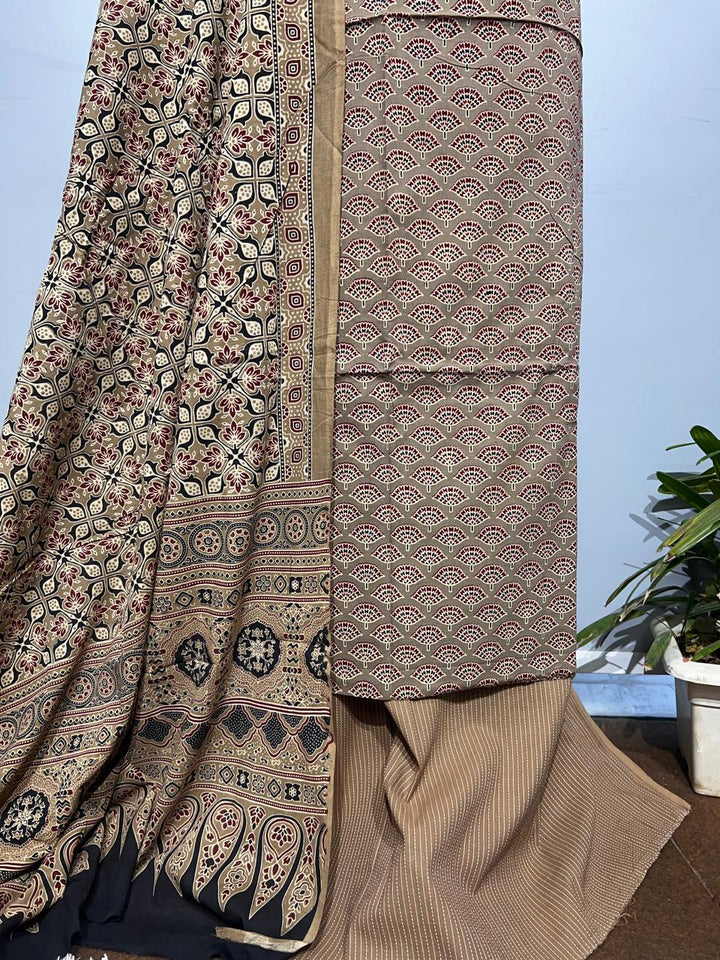 Pure Cotton Azrakh Print Unstitched suit With Dupatta.