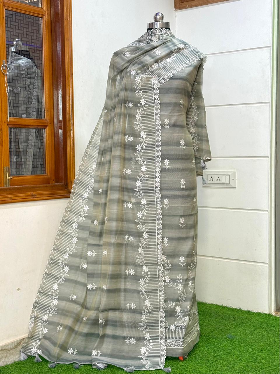 Exclusive Banarasi Mal Chanderi Multi Slub Embroidery Suit With Dupatta