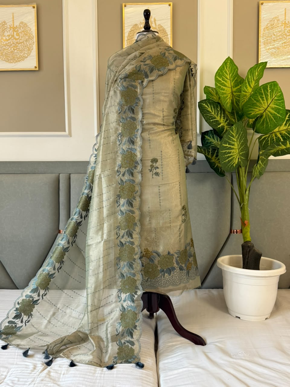 Exclusive Tissue Multi Thread Embroidery Work Unstitched Suit