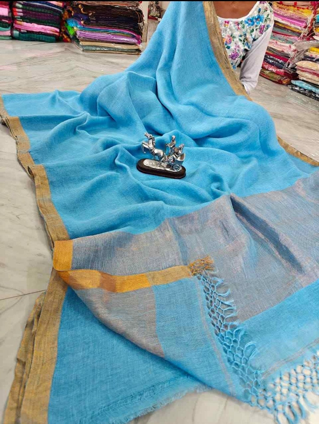 Premium Jayasree Linen Saree with Rich Golden Border & Running Blouse Piece