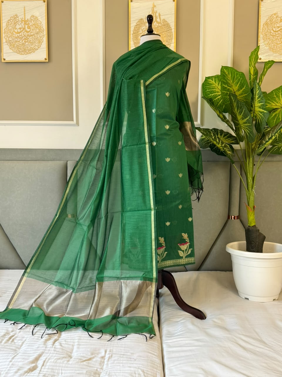 Exclusive Banarasi Cotton Silk Unstitched Suit