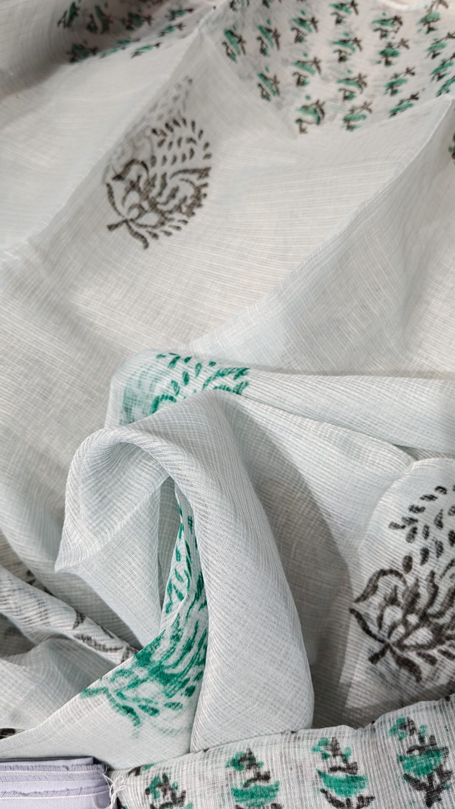 Kota Doriya Hand Print Unstitched Suit.