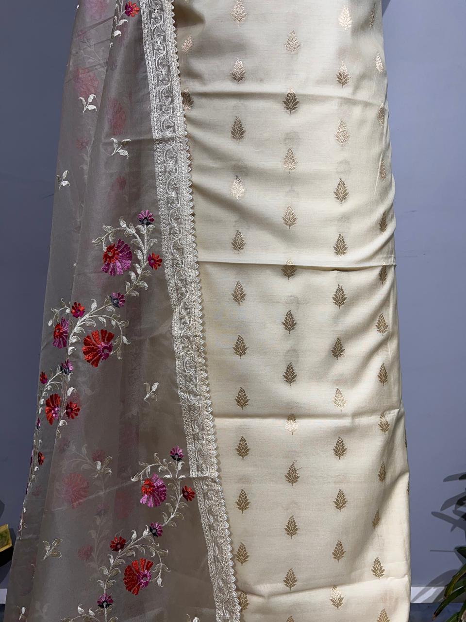 Pure Banarasi Resham Chanderi Silk Zari Weaved Suit With Organza Silk Embroidery Dupatta (