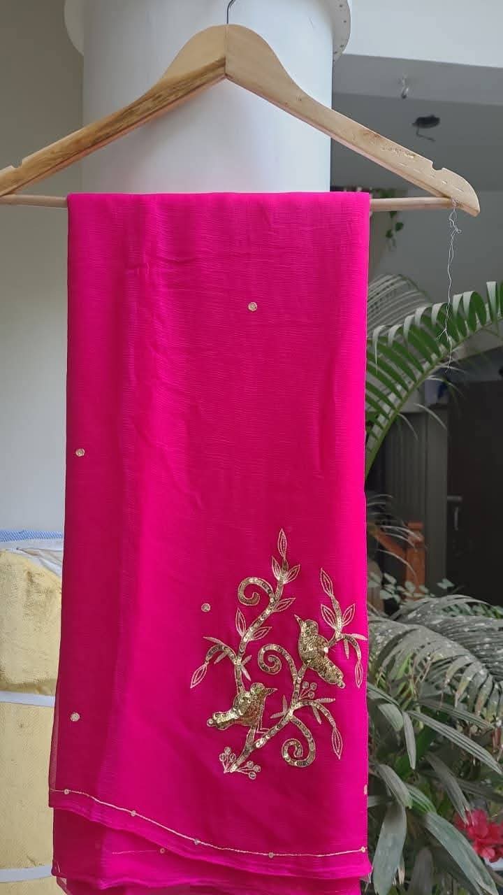 Pure Dimond Chiffon Sequnce And Zari Work Saree With Blouse.