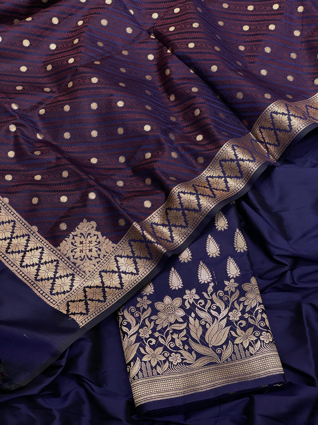 Pure Banarasi Double Zari Weaved Silk Unstitched Suit With Banarasi Silk Dupatta .