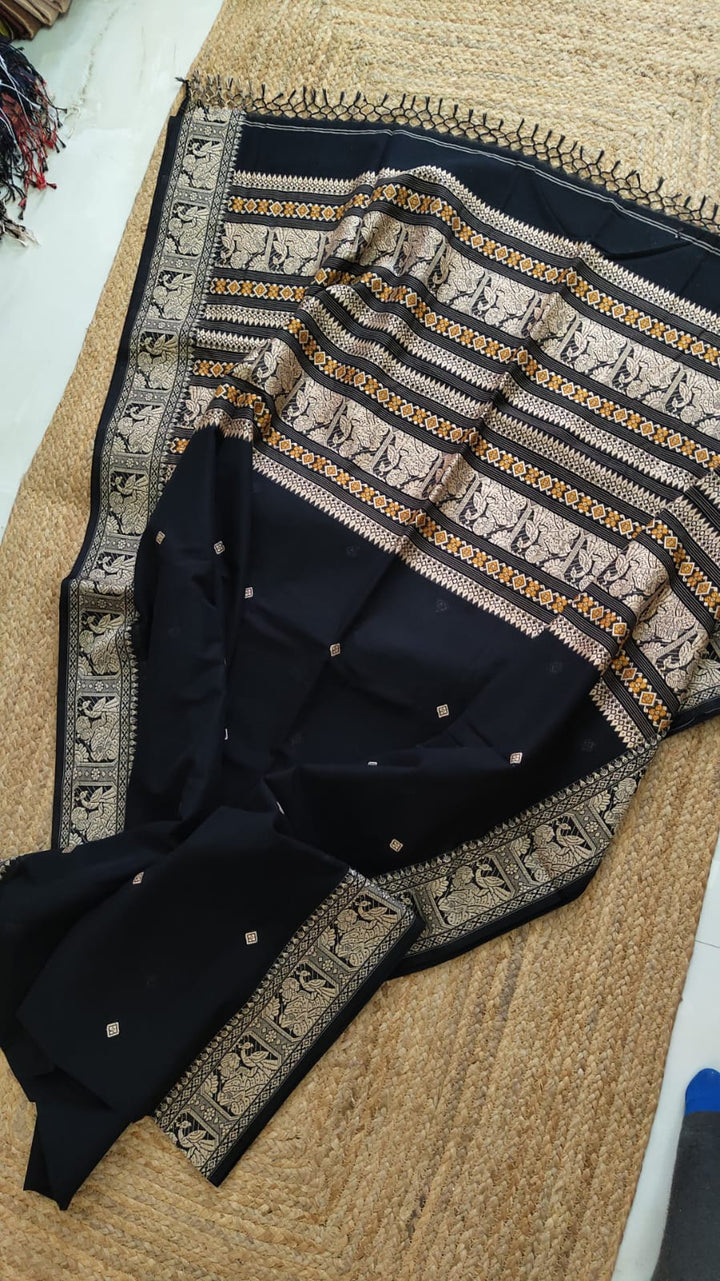 Pure Cotton Baluchuri Saree With Blouse (100count).