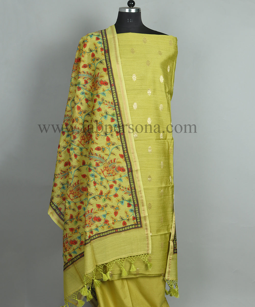 Pure Banarasi Munga Silk zari Buti Unstitched suit With Munga Silk dIgital Print Dupatta..