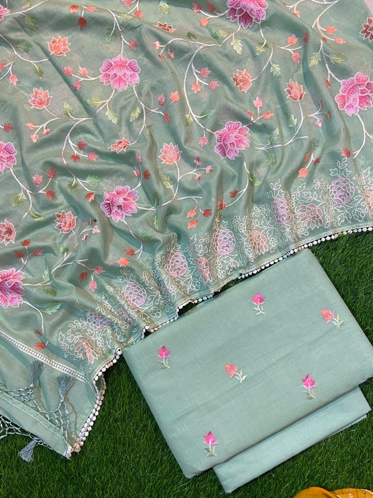 Exclusive Banarasi Linen Silk Unstitched Suit With Beautiful Full Jaal Embroidered Dupatta