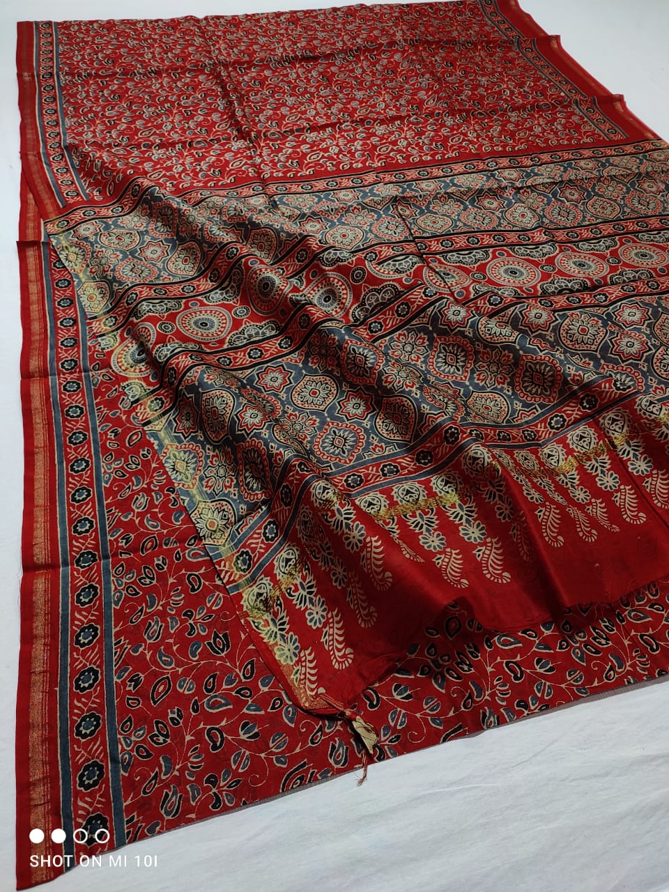 Pure Chanderi Silk Saree With Azrak Print With Blouse