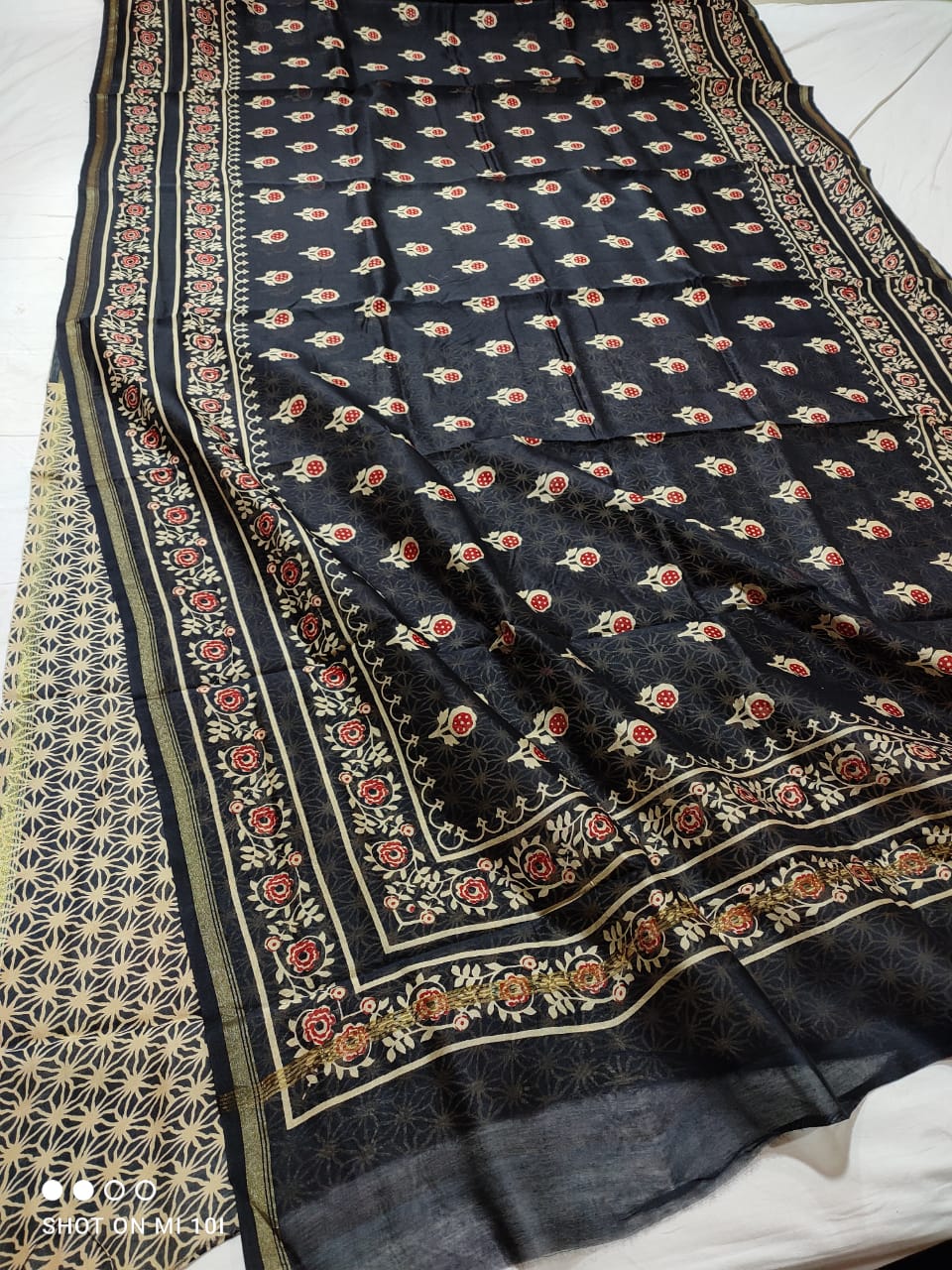 Pure Chanderi Silk Saree With Azrak Print With Blouse