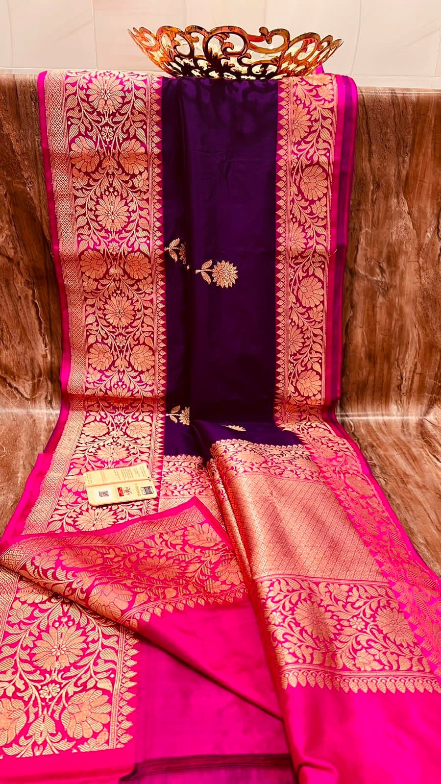 Pure  Banarasi Handloom Katan Silk Antique Zari Saree With Blouse.