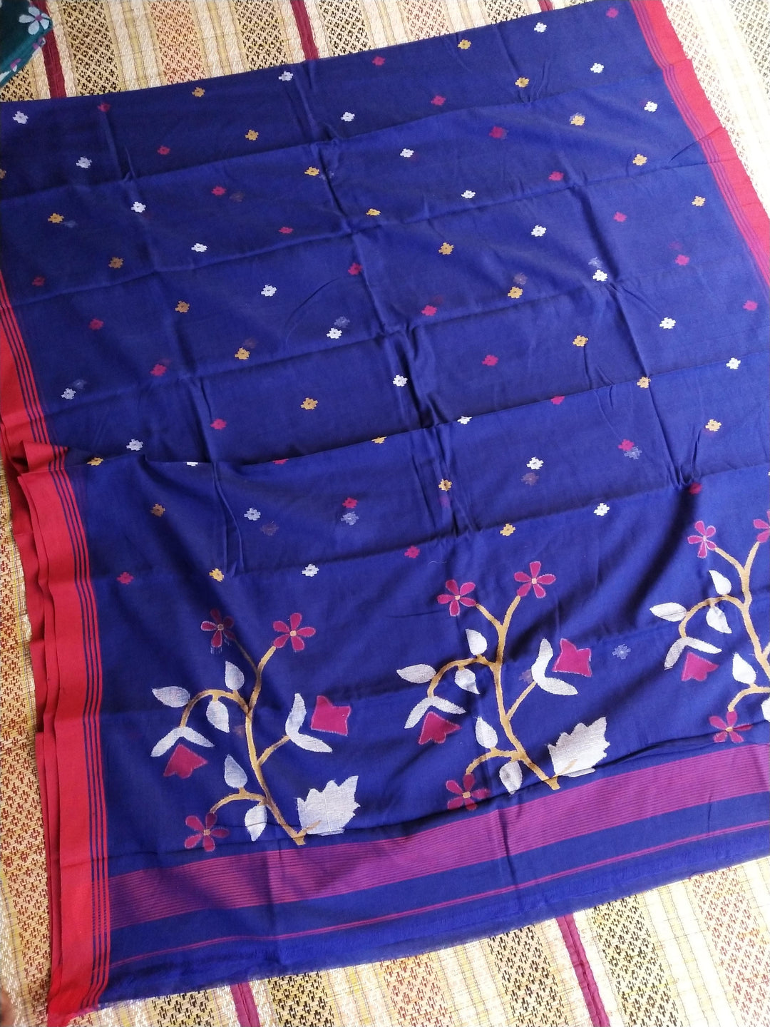 Pure Cotton jamdani Saree Without Blouse . ( Length- 6.3 meter )