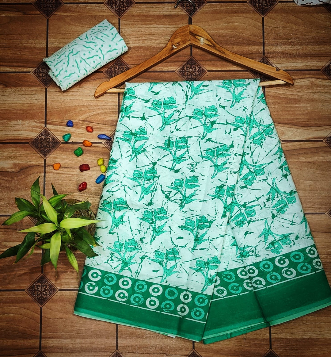 Pure  Mul cotton Hand Block Priny saree with Blouse.