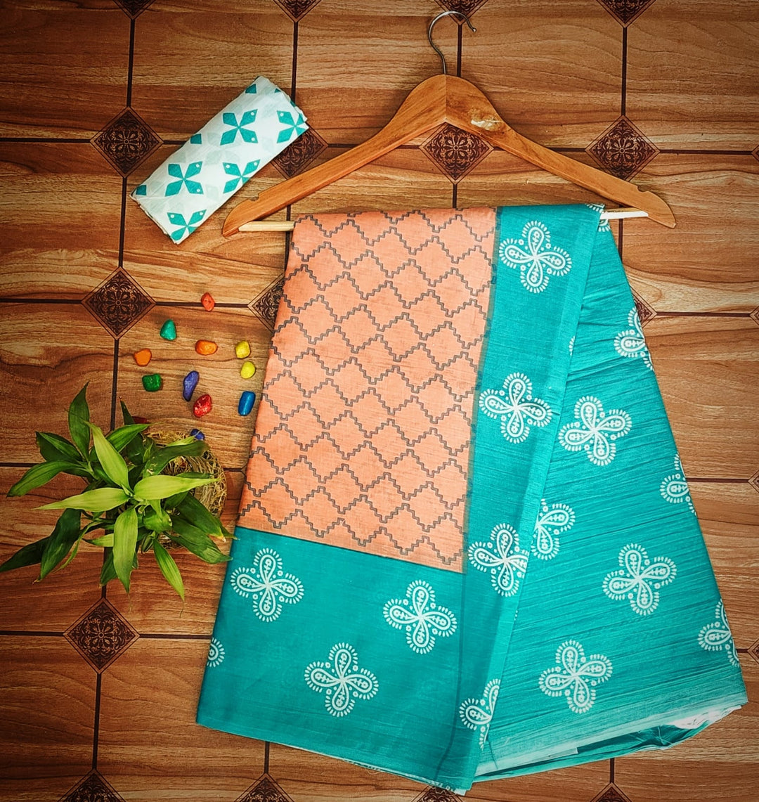 Pure  Mul cotton Hand Block Priny saree with Blouse.