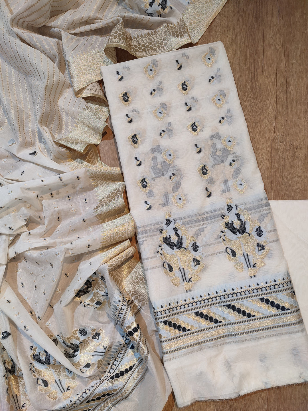 Exclusive Pure Banarasi Chanderi Silk Alfi Weaved Unstitched Suit