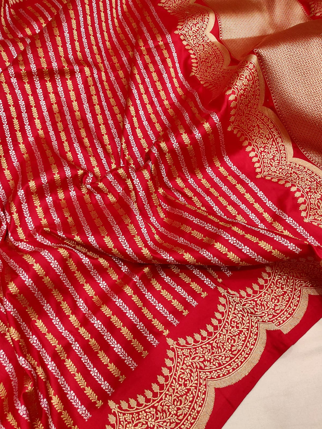 Pure Katan Silk Handwoven Saree With Khadwa Work with designer scallop border