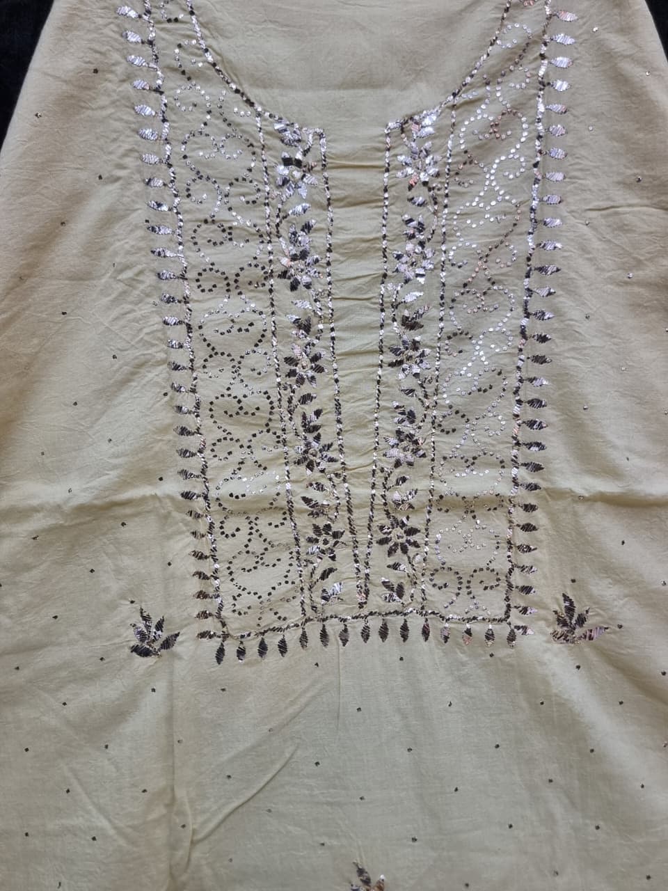 Pure Mul unstitched 2pc Suit Set Embellished with Mukaish, Kaamdani & Badla work