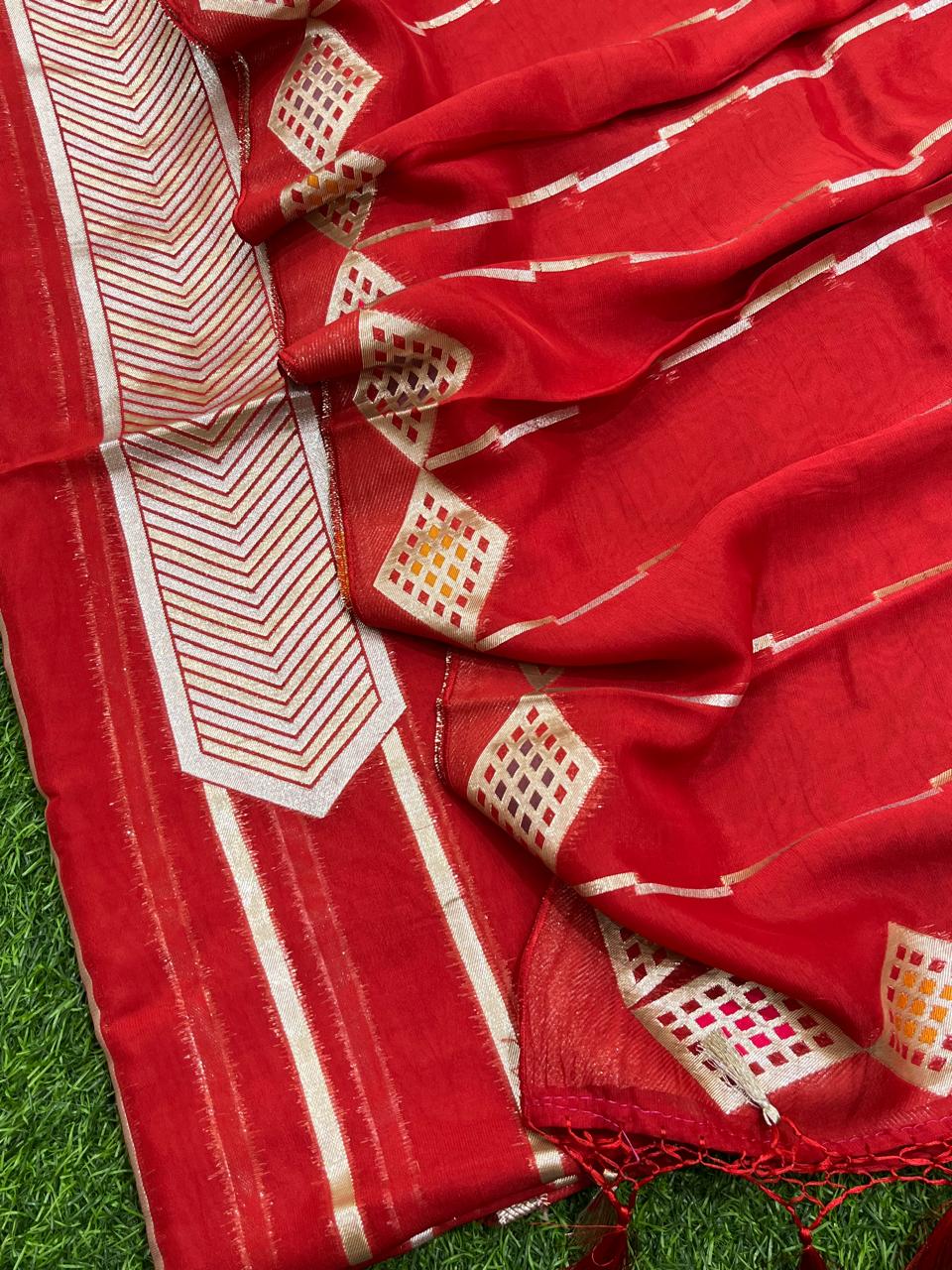 Exclusive Pure Banarasi Organza Paithani Weaved Unstitched Suit With Organza Dupatta