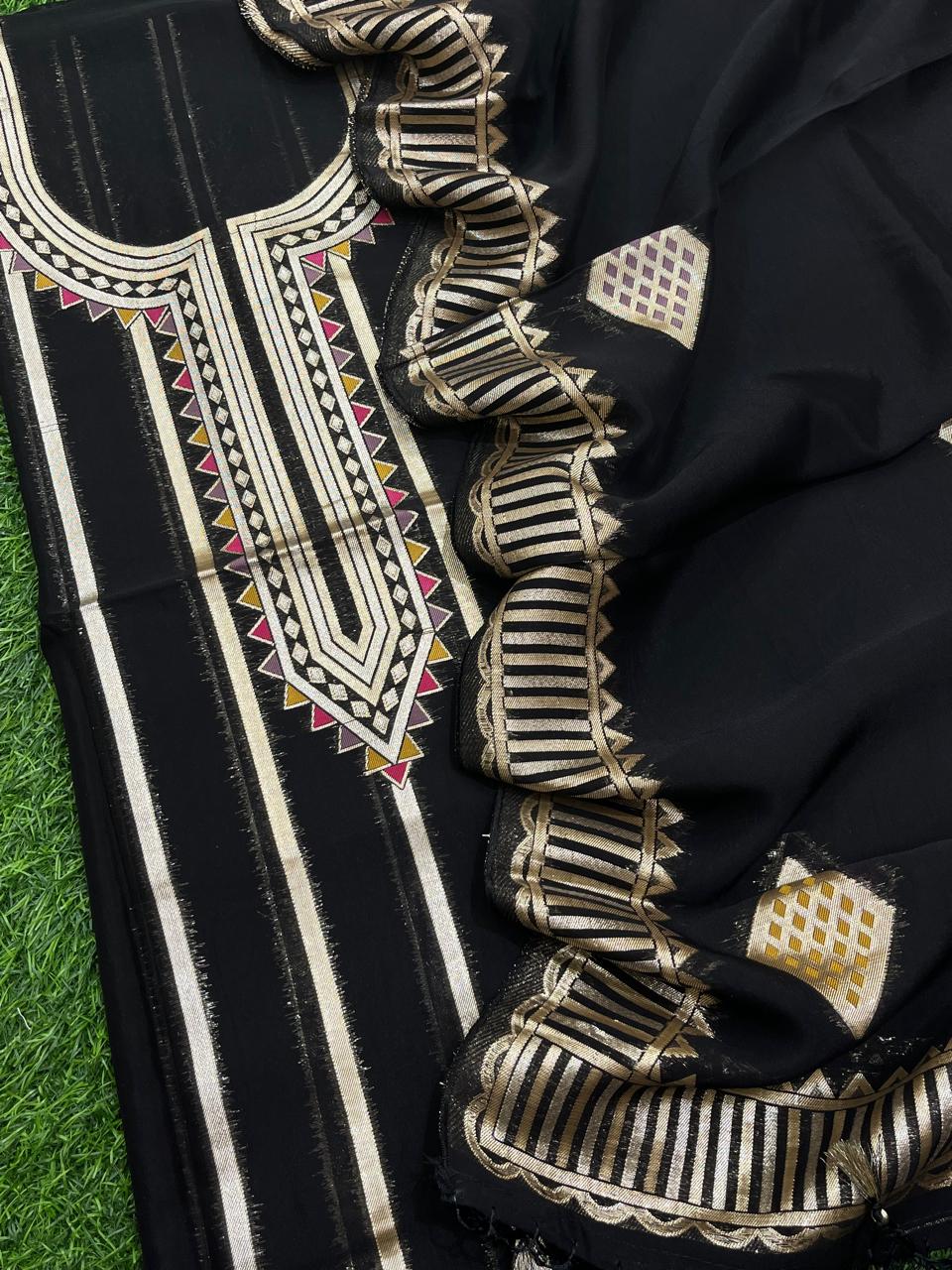 Exclusive Pure Banarasi Organza Paithani Weaved Unstitched Suit With Organza Dupatta