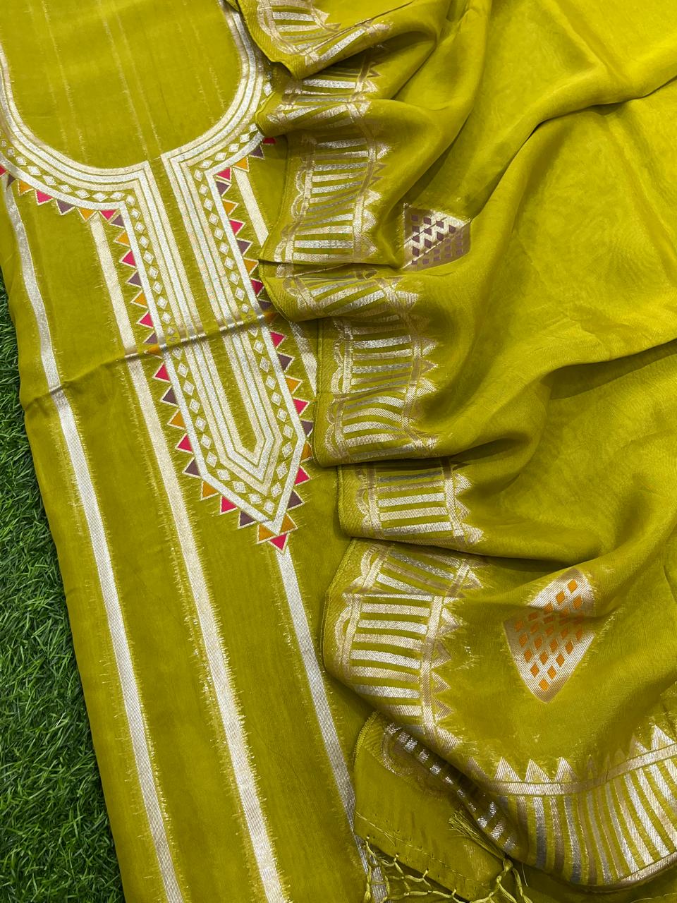 Exclusive Pure Banarasi Organza Paithani Weaved Unstitched Suit With Organza Dupatta