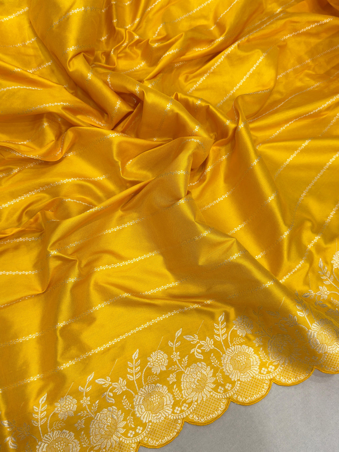 Pure katan silk Handwoven Khadwa work saree