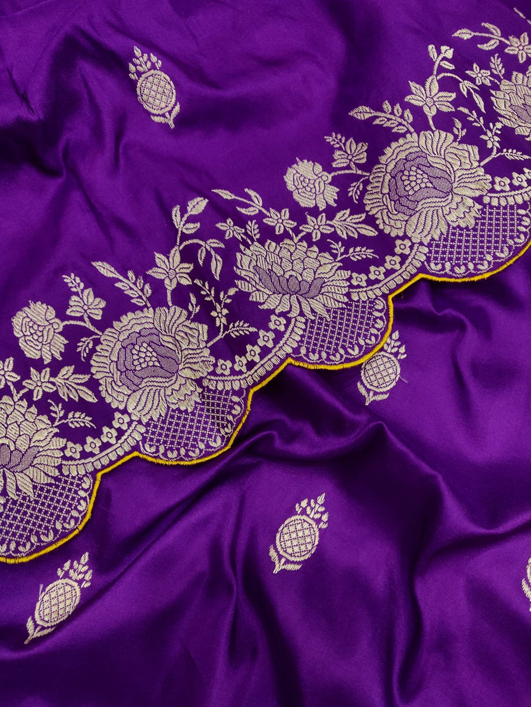 Pure katan silk Handwoven Khadwa work saree
