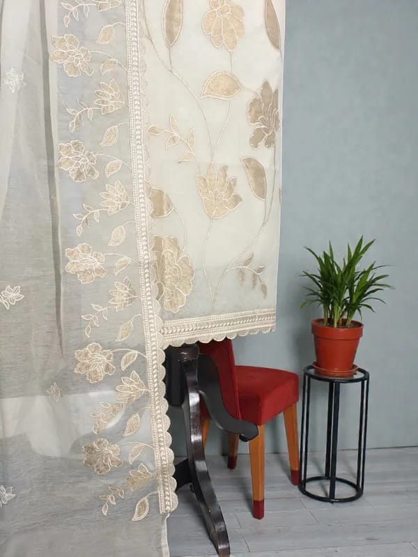 Exclusive Banarasi Mul- Chanderi Applique Work Unstitched Suit