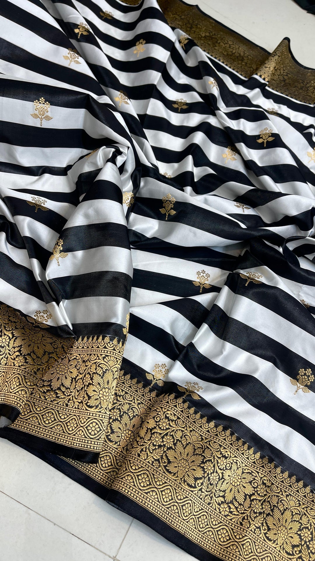 Pure Mashru Katan Silk Saree With Stripe pattern