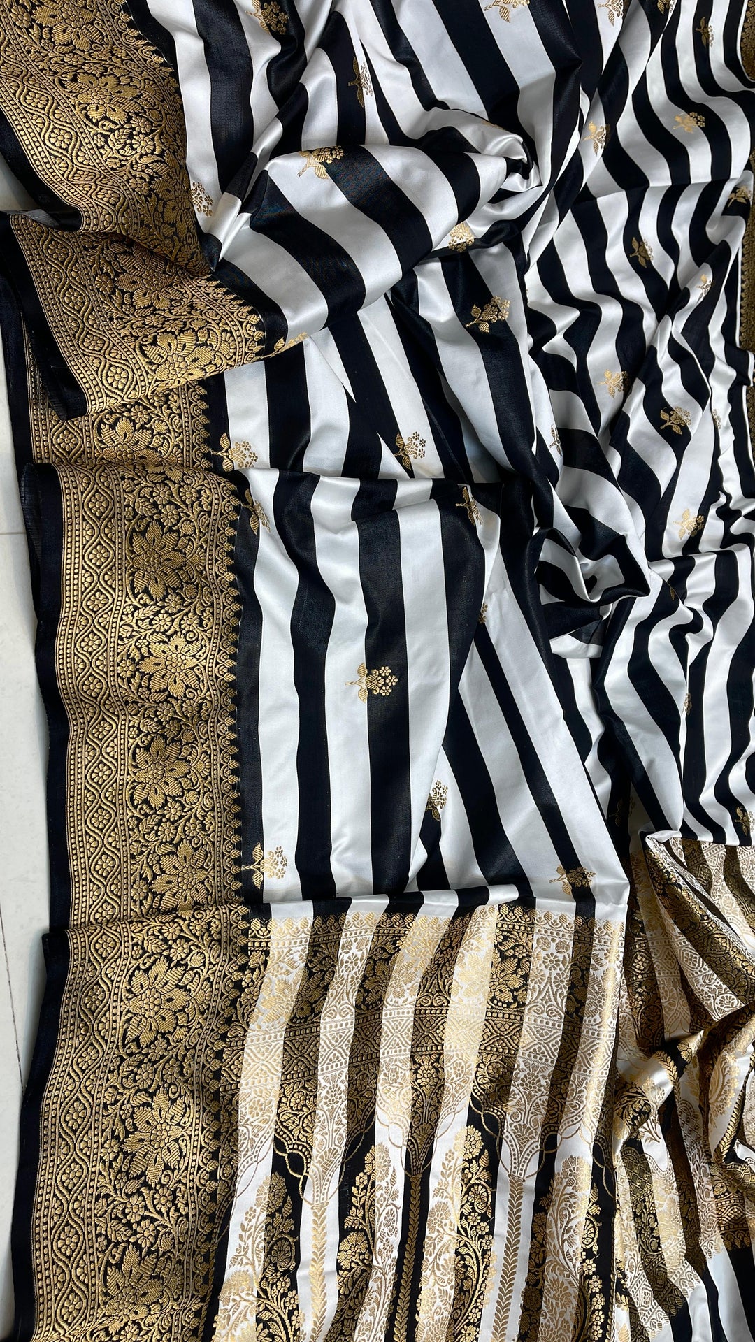 Pure Mashru Katan Silk Saree With Stripe pattern