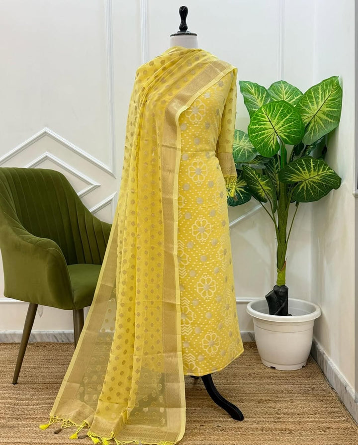 Exclusive Banarasi Chiffon Georgette Unstitched Suit
