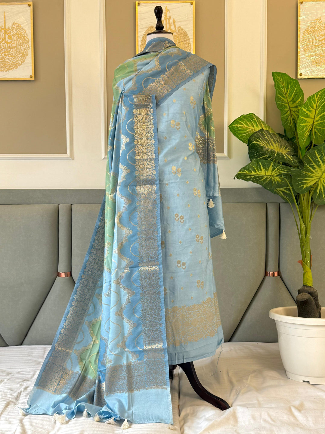Pure Banarasi Dupion Silk Unstitched Suit