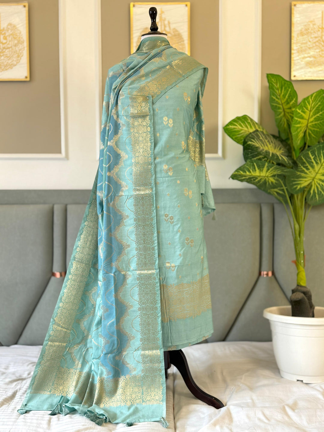 Pure Banarasi Dupion Silk Unstitched Suit