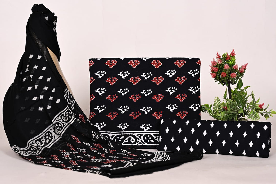 Pure Cotton Hand Block Print Unstitched Suit With Chiffon Dupatta .