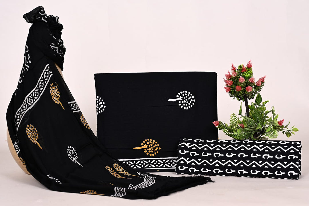 Pure Cotton Hand Block Print Unstitched Suit With Chiffon Dupatta .