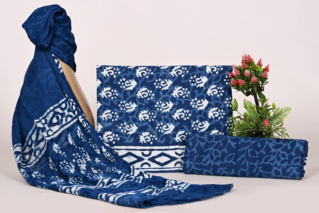 Pure Cotton Hand Block Print Unstitched Suit With Chiffon Dupatta .