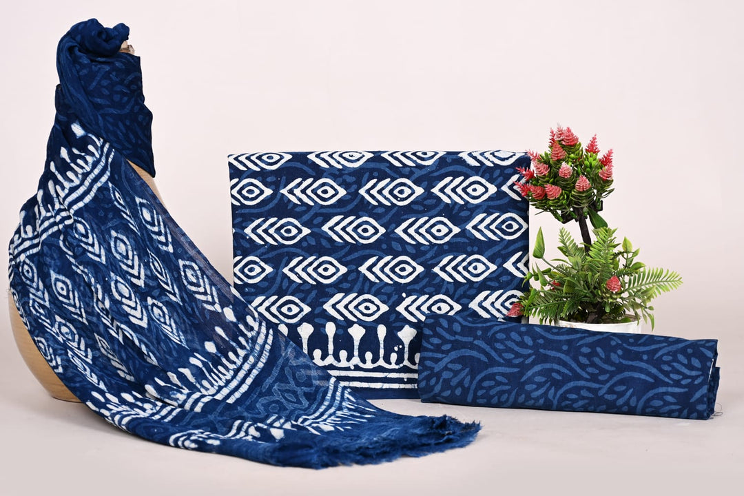 Pure Cotton Hand Block Print Unstitched Suit With Chiffon Dupatta .