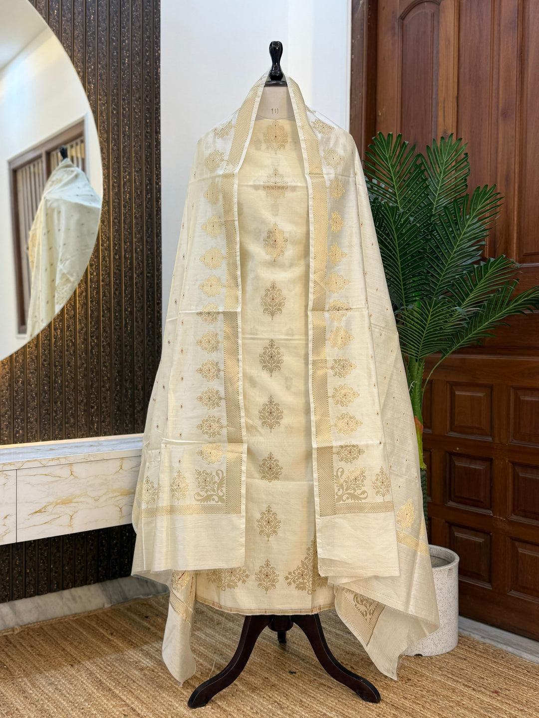 Pure Chinya Zari Work Unstitched Suit With Chinya Jaal Work Dupatta.