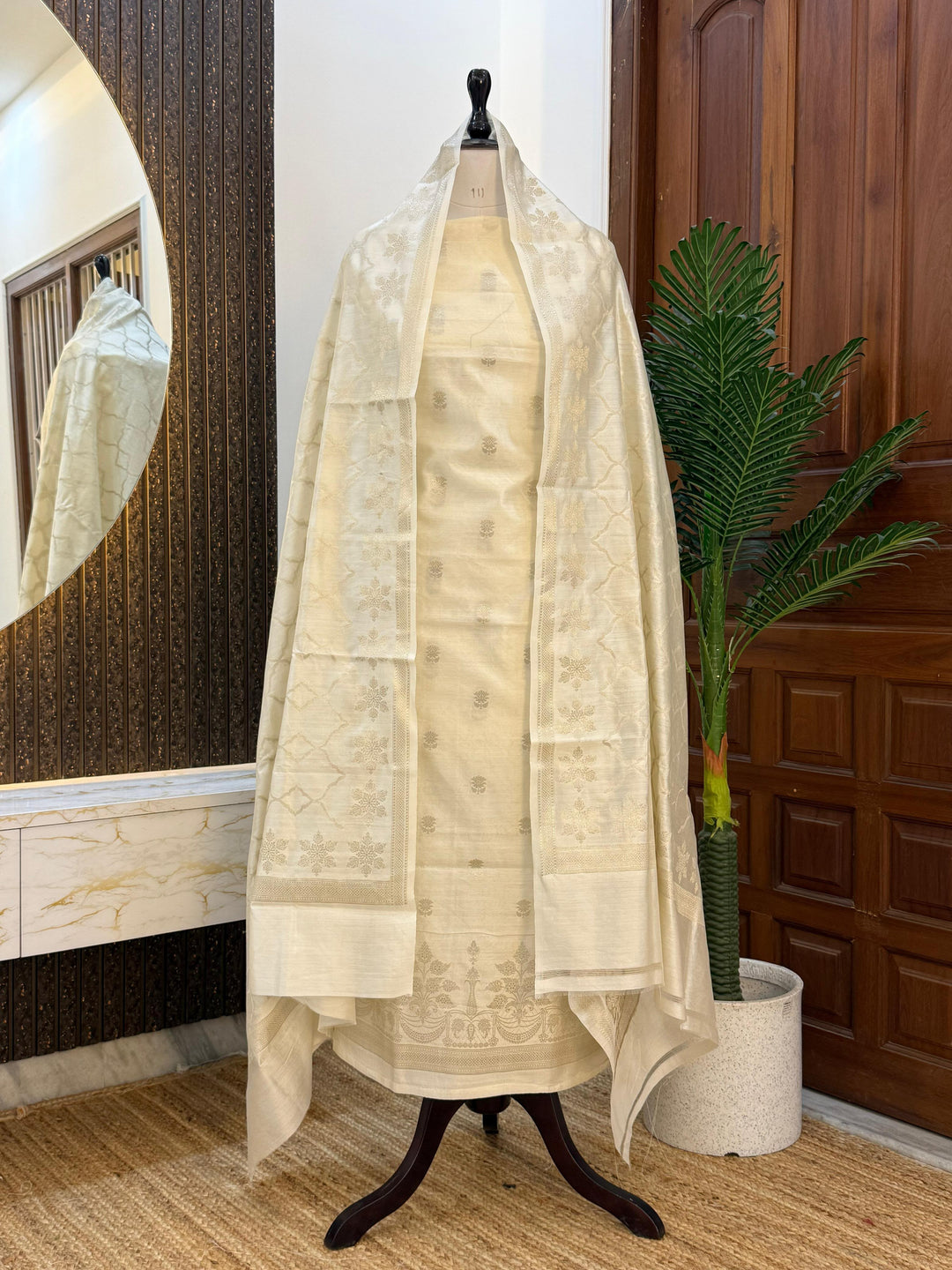 Pure Chinya Zari Work Unstitched Suit With Chinya Jaal Work Dupatta.