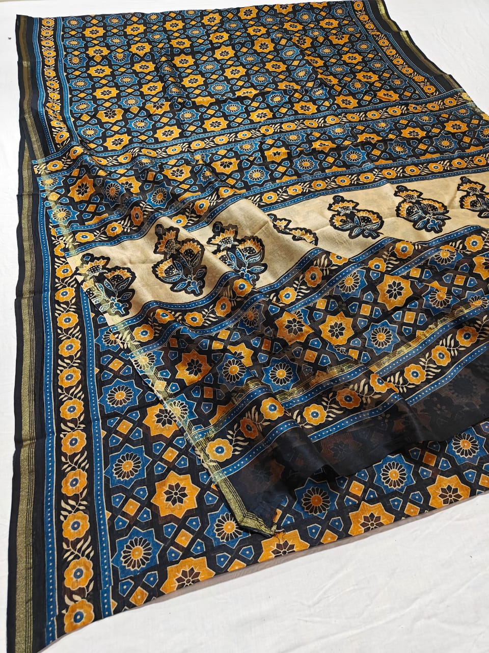 Pure Chanderi Silk Saree With Azrak Print With Blouse .